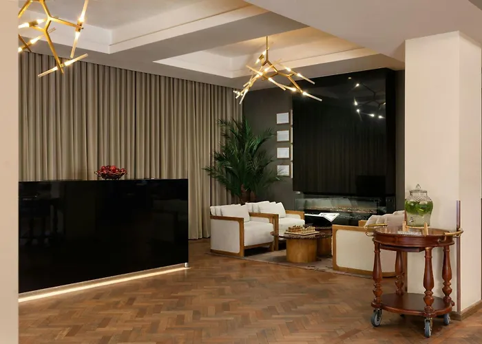 Montcalm Royal London House, London City